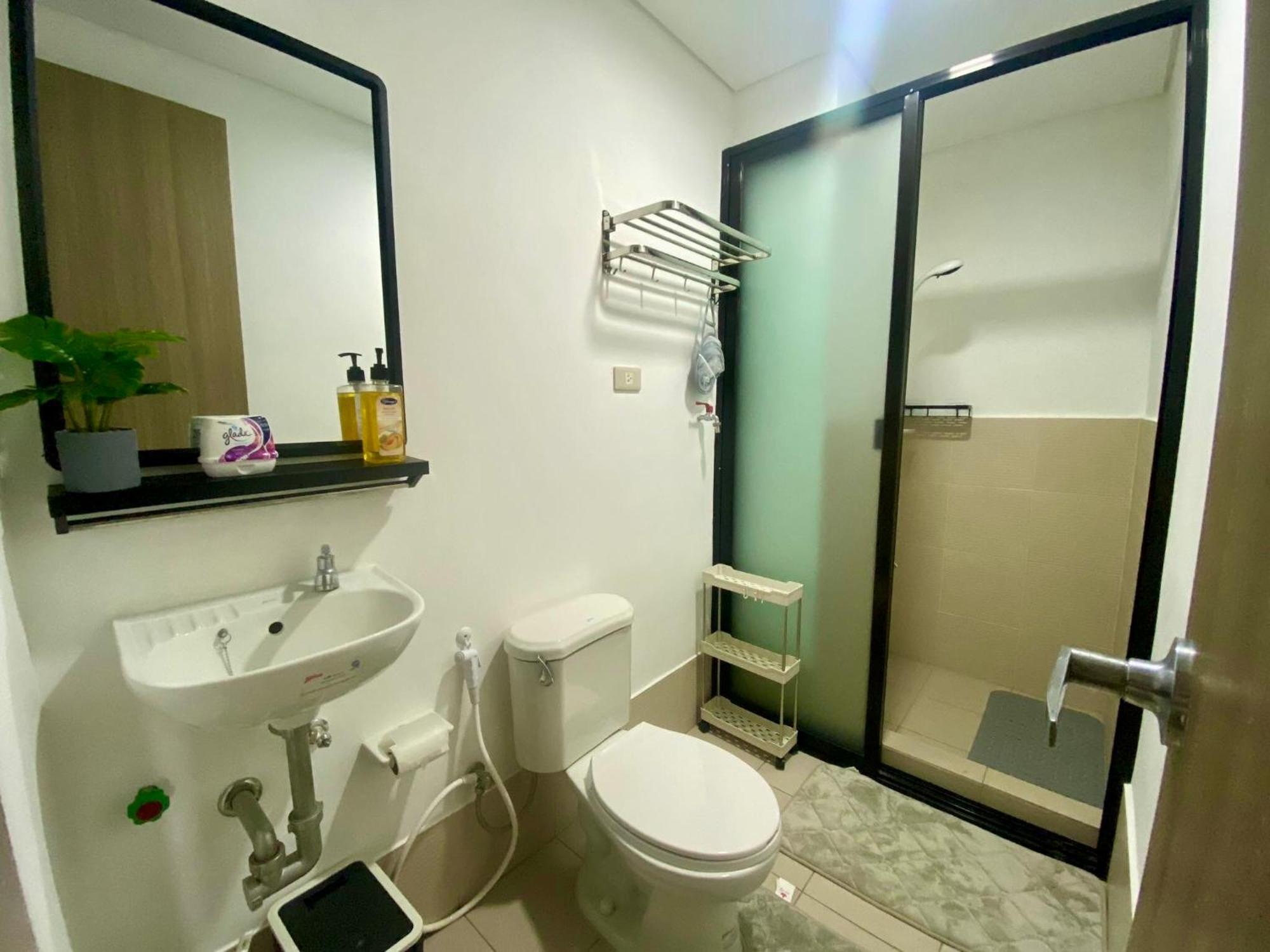 Trece Martires J & F Homestay - Cavite, Philippines מראה חיצוני תמונה